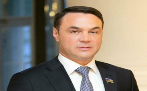 Eldəniz Səlimovun adaya apardığı qazax qızı: “Onunla ziyafətdə...”