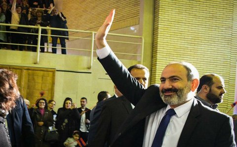 Paşinyan İranda yeni təxribat axtarışında: “Rəisi praqmatik siyasətçi olsa...”