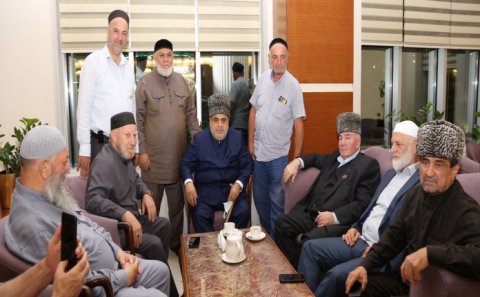 Şeyxülislam Allahşükür Paşazadə Çeçenistandadır – FOTO
