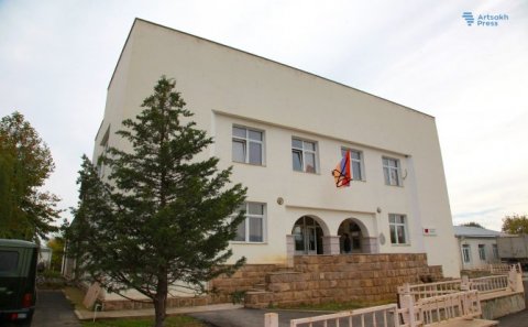 Kəlbəcərin bu kəndində hələ də separatçı “bayrağ”ı...- Rusiya hərbçiləri niyə izn verir?..