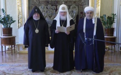 Şeyxülislam Qareginlə görüşdə hansı mesajları verdi?