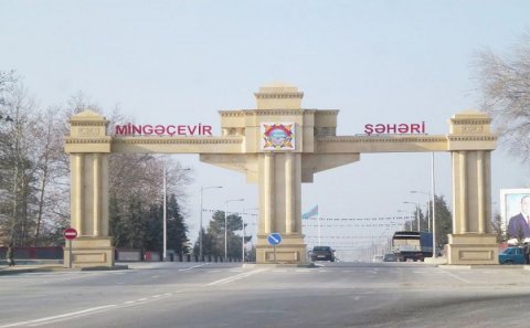 Azərbaycanda hərbçi bıçaqlandı