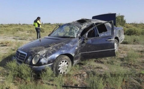 Polislərin olduğu maşın qəzaya düşdü: ölən var