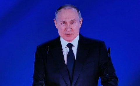 “Mənim növbəti dəfə prezident seçilmək hüququm var” - Putin