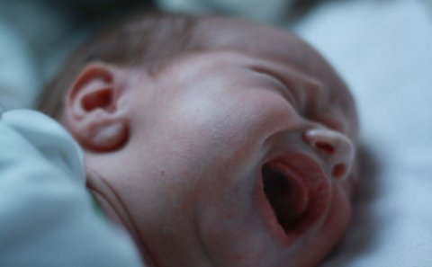 Azərbaycanda müəmmalı ölüm: Üç aylıq körpənin meyiti su anbarından tapıldı