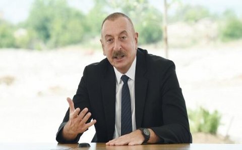 Prezident İranla əlaqələrdən danışdı
