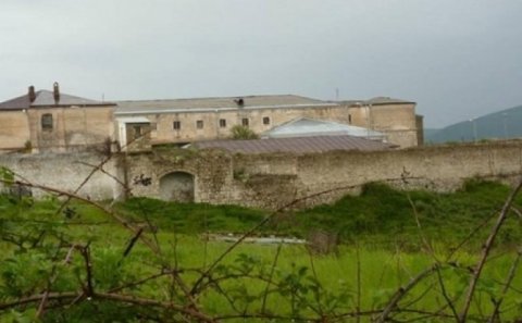 Şuşa həbsxanasında ağlasığmaz işgəncə metodları: Həmin dəmir gürz tapıldı - FOTO