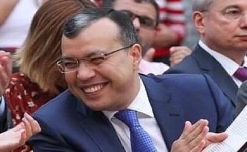 “QƏNAƏTCİL” NAZİR BU ŞİRKƏTLƏRƏ 250 MİLYON VERİB! - Bir binanın təmirinə 27 milyon ayırıb?