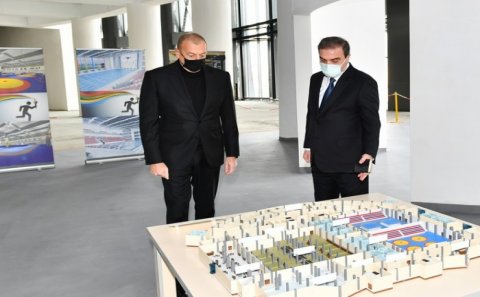 Prezident Gəncə İdman Sarayındakı tikinti işləri ilə tanış oldu