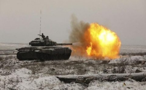 SON DƏQİQƏ: Donetskdə artilleriya atəşə başladı 