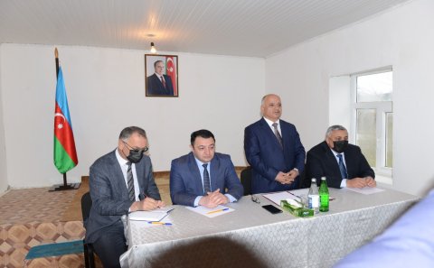 Piran kəndində vətəndaşlarla növbəti səyyar görüş-qəbul keçirildi