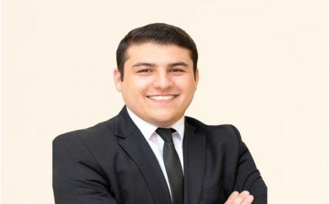 Nazir özünə yeni müşavir təyin etdi