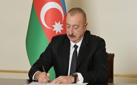 Prezident Tarif Şurası ilə bağlı fərman imzaladı