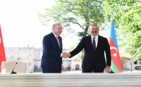 Prezident Şuşa Bəyannaməsindən DANIŞDI