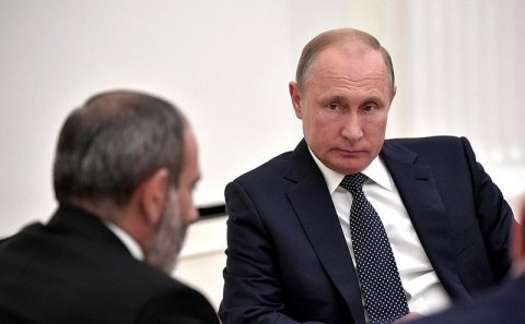 Putin Paşinyana zəng etdi