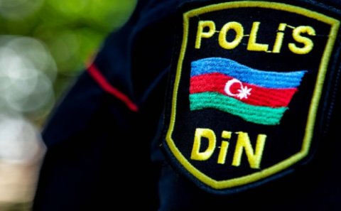 Narkotikin təsiri altında olan şəxs polisi BIÇAQLAMAQ İSTƏDİ