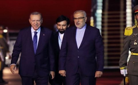 Türkiyə Prezidenti Rəcəb Tayyib Ərdoğan İranda səfərdədir