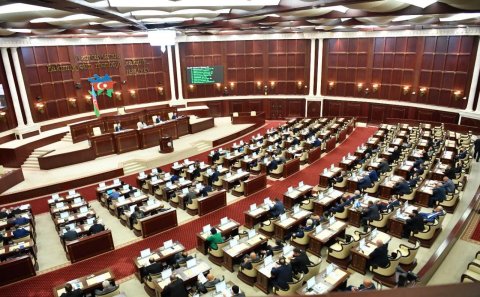 Deputatlar tətildən qayıtdı - İlk iclasın vaxtı