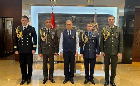 Hərbi attaşemiz türk generalla görüşdü