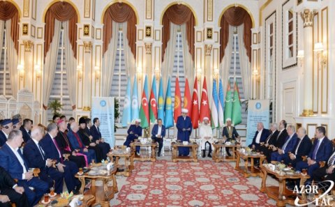 Şeyxülislam Allahşükür Paşazadə: 