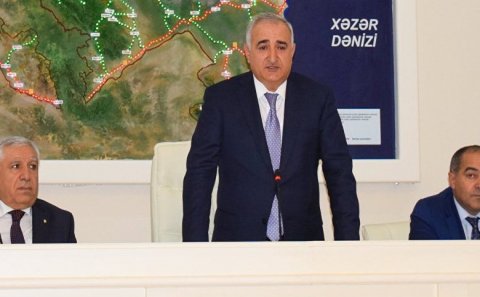 Azərbaycanda məmur keçmiş qudalarını məhkəməyə verdi