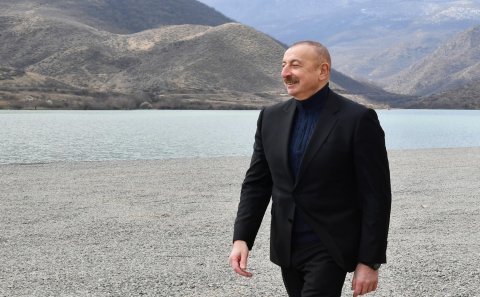Mehriban Əliyeva İlham Əliyevi təbrik etdi –