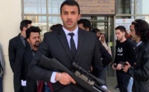 Bakıda evli gəlinlə tutulduğuna görə özünü binadan atan oğlan polisdir?