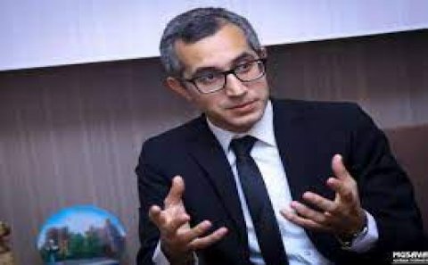 “Siz öz övladınızın altını batırmasına razı olarsınız?” - Nazirlikdəkilərə tərs sual