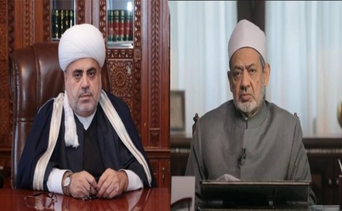Şeyxülislam Allahşükür Paşazadə Əl-Əzhər Şeyxinə təbrik məktubu göndərib