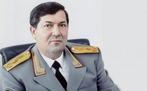 General bu komandaya böyük məbləğdə pul bağışladı