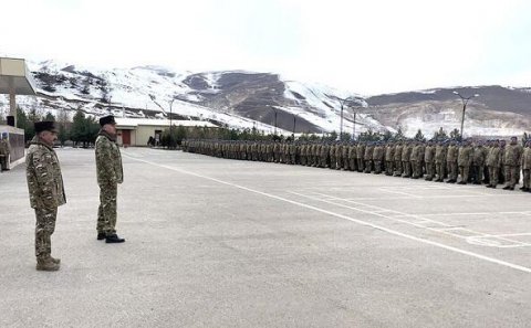 Kərim Vəliyev intensiv döyüş hazırlığını yoxladı