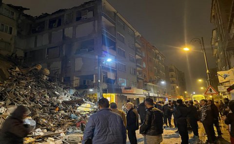 “Acın acımızdır, Türkiyə!” –Şeyxülislam dəhşətli zəlzələ ilə bağlı başsağlığı verdi