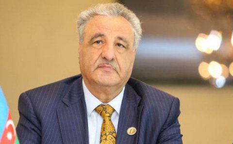 Tağı Əhmədovun ayaqları tam tutulub, yeriyə bilmir