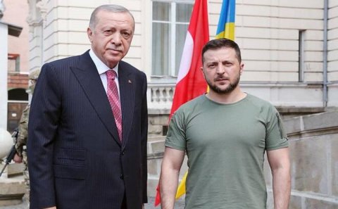 Zelenski: Bizimlə danışacaq insan o deyil