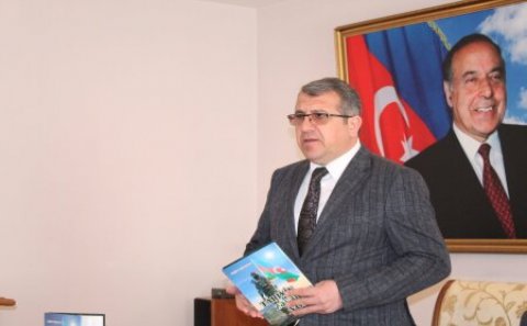 Bərdədə “Tarixin Zəfər Yolu” kitabının təqdimatı olub