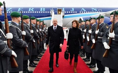 Şoltsun Bakıya qarşı sözləri silindi, Əliyev Berlinə getdi…