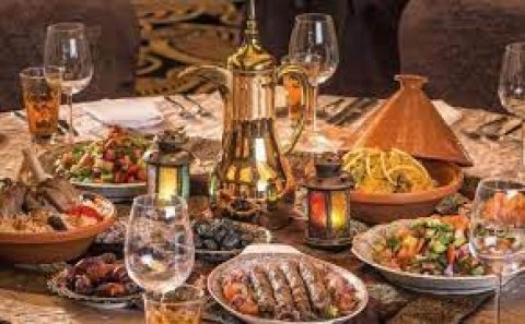 Bakıda iftar qiymətləri - 85 manat...