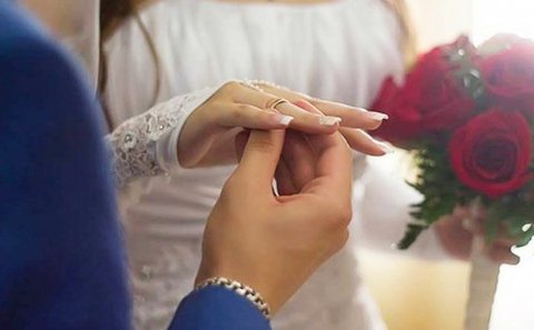 15 yaşlı qızla evlənib üzərində siqaret söndürənə bu cəza verildi
