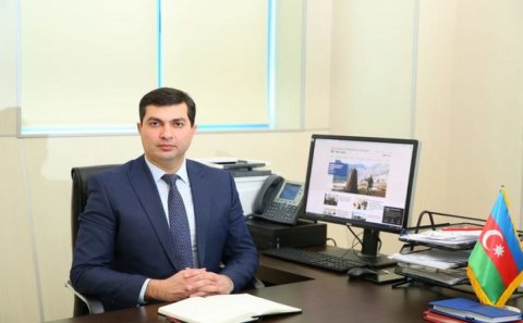 “Yeni Klinika”nın sabiq direktoru AZADLIĞA ÇIXDI