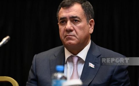 “MƏHKƏMƏ HAKİMİYYƏTİ MİLLİ ORDUYA OXŞAYIR...” – “Hakimlərin “yuxarı” ilə razılaşdırmaqla qərar qəbul etməsi təcrübəsinə son qoyulmalıdır”
