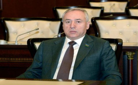 Deputatdan “Məşədi Dadaş” məscidi ilə bağlı şok açıqlama: “Namazdan sonra müzakirələr çəkilirdi və Tehrana göndərilirdi”
