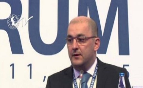 Korrupsiyaya yol verən gömrük polkovnikinə cinayət işi açıldı 