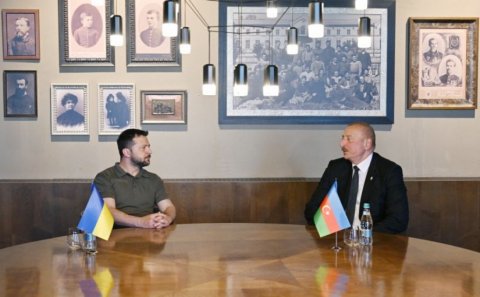 Zelenski humanitar yardımlara görə Azərbaycana təşəkkür edib
