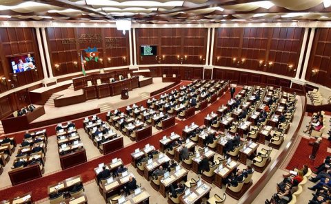 Rəqabət Məcəlləsi parlamentin yaz sessiyasında niyə qəbul edilmədi? - AÇIQLAMA