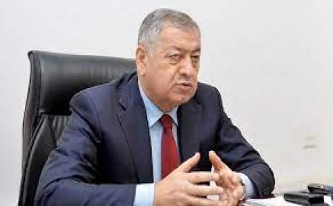 Vahid Əhmədovdan əməkhaqqı və pensiyalarla bağlı ÇAĞIRIŞ