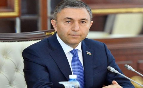  Taksi şirkətləri sərnişinlərin məlumatlarını xaricə ötürürlər - Deputatdan ŞOK AÇIQLAMA