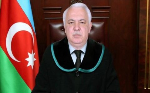 Tanınmış hakimin vəziyyəti pisləşdi - İşlərini dayandırdı