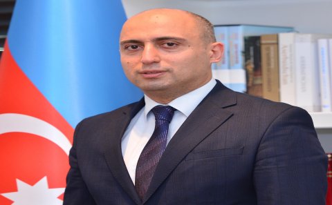 Onlar Emin Əmrullayevi devirmək istəyir? - Nazirlikdə baş verənlərin pərdəarxası