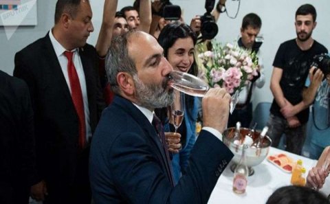 Çevriliş planı: Paşinyan bu ölkəyə qaçır?