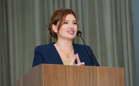 Departament rəhbəri məzuniyyətə getdi, qayıdanda işdən çıxarıldığını eşitdi